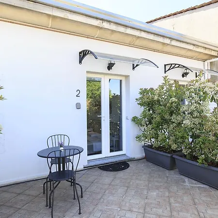 Konukevi La Terrazza 3*